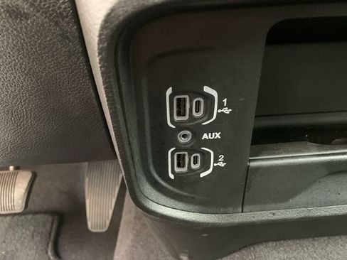 Used 2026 RAM 2500 Big Horn AWD/4WD image 25