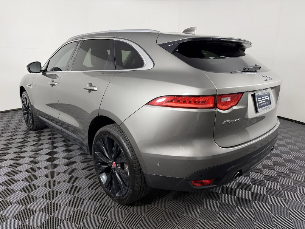 Used 2019 Jaguar F-PACE Portfolio AWD/4WD image 11