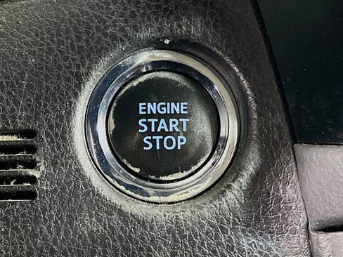 Used 2015 Toyota Corolla S Premium image 12