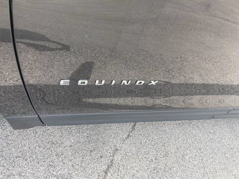Used 2020 Chevrolet Equinox Premier FWD image 5