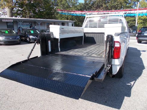 Used 2016 Ford F250 XL w/ Power Equipment Group image 16