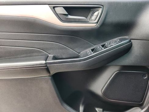 Used 2022 Ford Escape SE w/ Convenience Package image 20