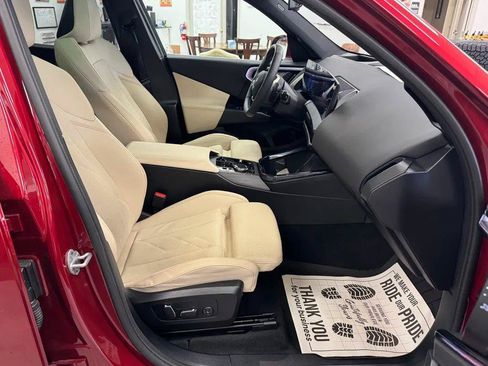 Used 2025 BMW X3 xDrive30i w/ Premium Package AWD/4WD image 17