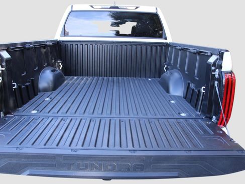 New 2024 Toyota Tundra SR5 image 31