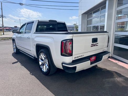 Used 2016 GMC Sierra 1500 Denali w/ Denali Ultimate Package AWD/4WD image 3