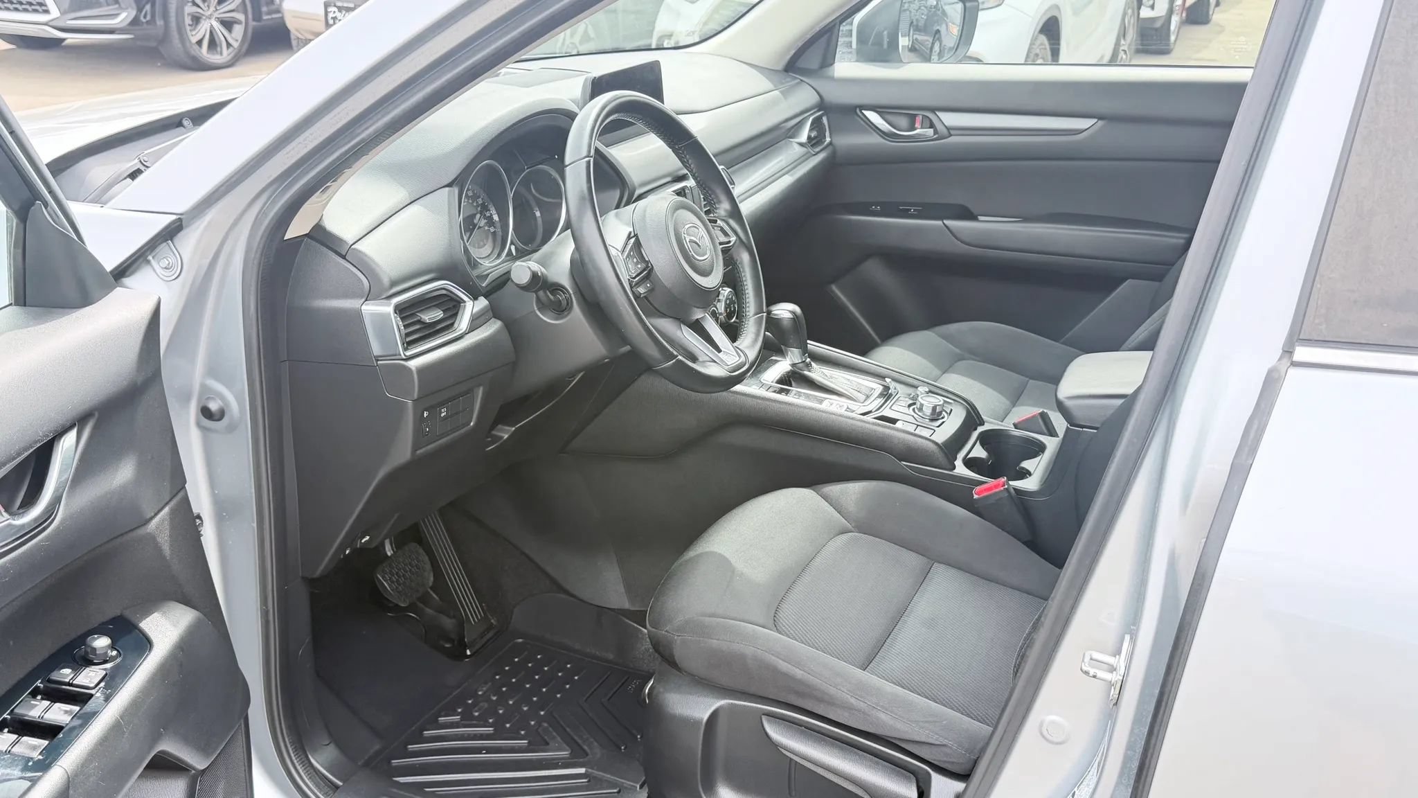 Used 2018 MAZDA CX-5 Sport AWD/4WD image 11