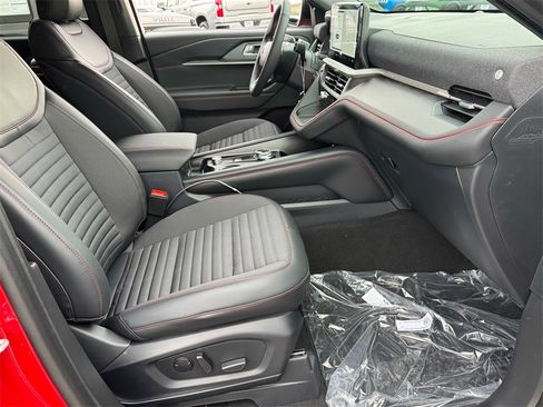 New 2026 Ford Explorer ST-Line w/ ST-Line Street Pack image 15