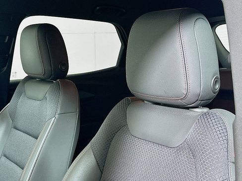 Used 2023 Chevrolet TrailBlazer RS image 19