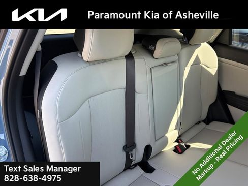 New 2026 Kia Sportage EX image 23