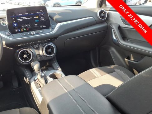 Used 2024 Chevrolet Blazer LT FWD image 14