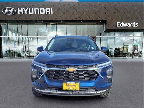 Used 2024 Chevrolet Trax LT image 12