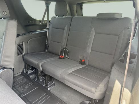 Used 2025 Chevrolet Suburban LS AWD/4WD image 62