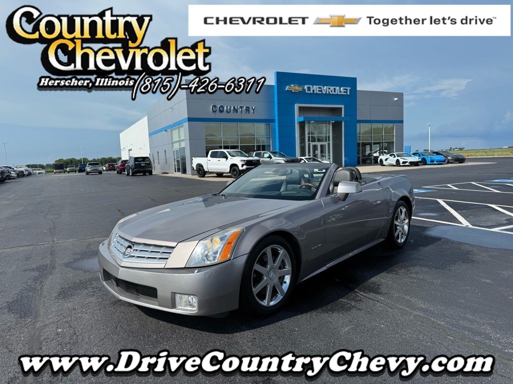 Used 2005 Cadillac XLR RWD image 1