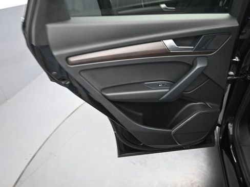 Used 2022 Audi Q5 2.0T Premium AWD/4WD image 23