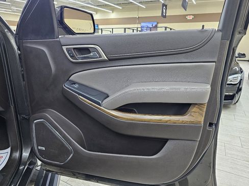 Used 2019 GMC Yukon XL Denali w/ Open Road Package image 42