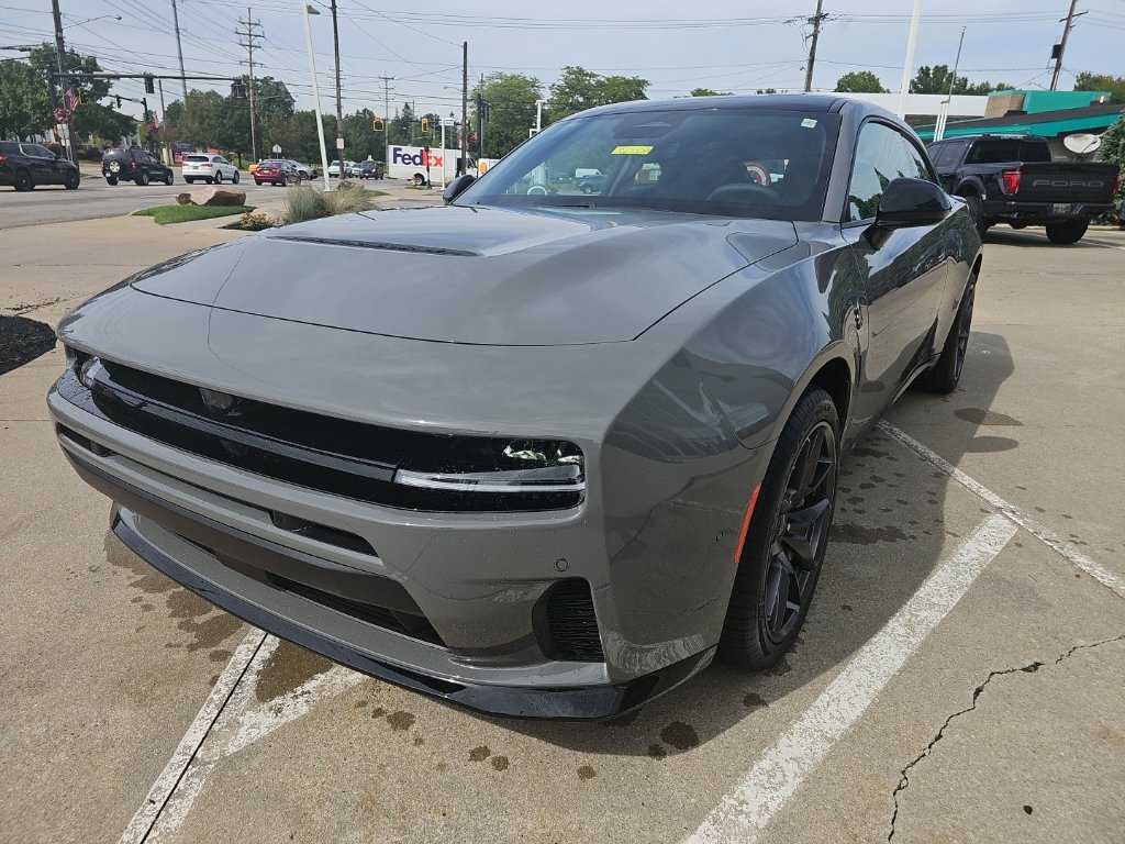 Certified 2026 Dodge Charger Scat Pack w/ Blacktop Package AWD/4WD image 10