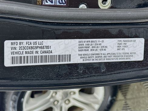 Used 2023 Dodge Charger SXT image 12