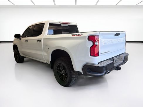 Used 2023 Chevrolet Silverado 1500 LT Trail Boss w/ LT Trail Boss Premium Package AWD/4WD image 6