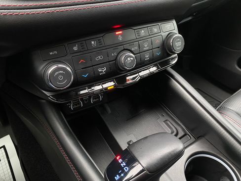 Used 2021 Dodge Durango R/T image 17