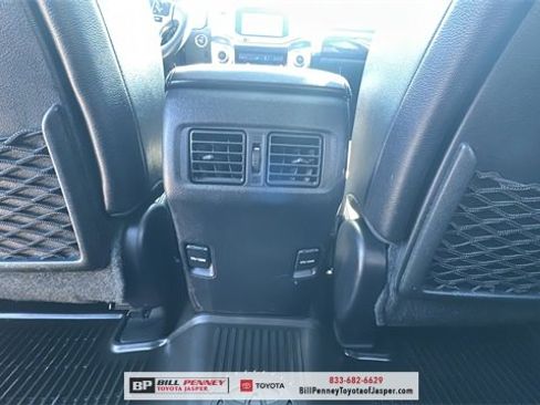Used 2018 Toyota 4Runner Limited image 14