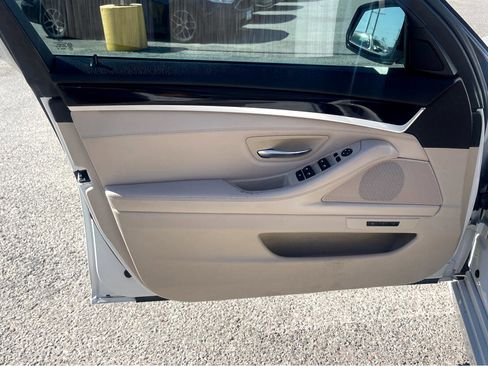 Used 2014 BMW 528i xDrive Sedan image 10