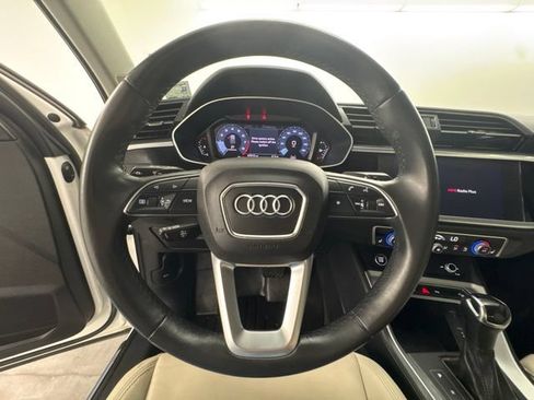Used 2021 Audi Q3 2.0T Premium w/ Convenience Package AWD/4WD image 19