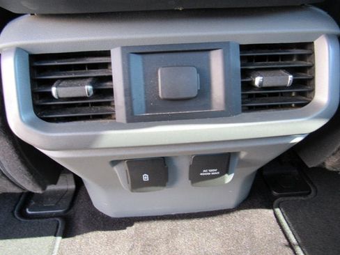 Used 2022 Ford F150 XLT w/ Equipment Group 302A High AWD/4WD image 30