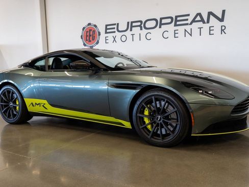 Used 2019 Aston Martin DB11 AMR image 33