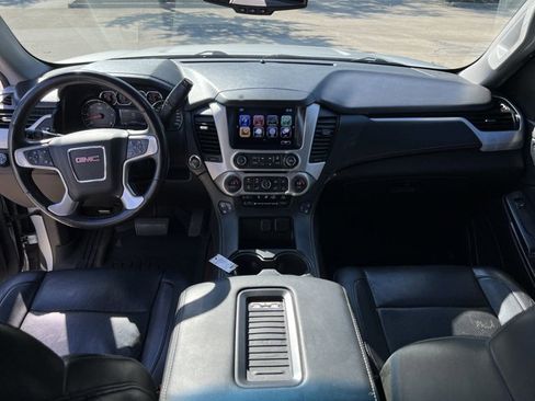 Used 2017 GMC Yukon SLT w/ Open Road Package AWD/4WD image 21