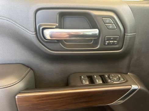 Used 2020 GMC Sierra 1500 SLT image 10