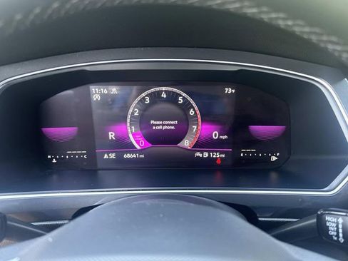 Used 2022 Volkswagen Tiguan SE R-Line image 36