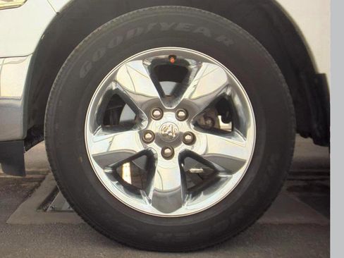 Used 2014 RAM 1500 Big Horn RWD image 9