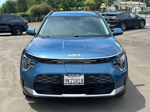 Used 2024 Kia Niro Wind FWD image 2