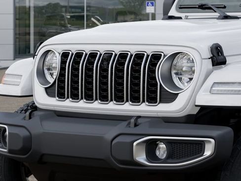 New 2026 Jeep Wrangler Unlimited Sahara AWD/4WD image 14