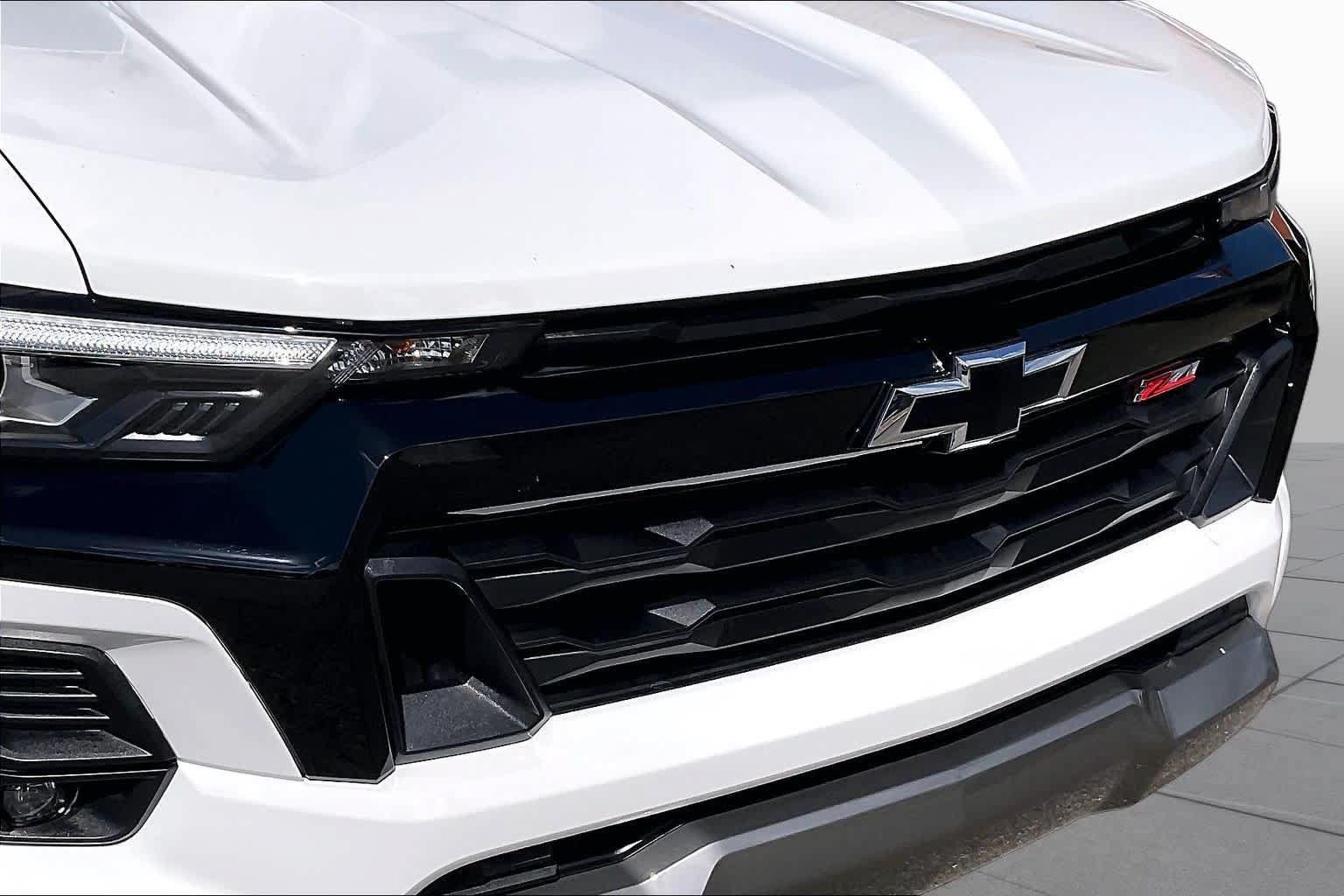 Used 2026 Chevrolet Colorado Z71 AWD/4WD image 29