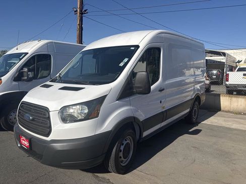 Used 2016 Ford Transit 150 130 Medium Roof RWD image 3