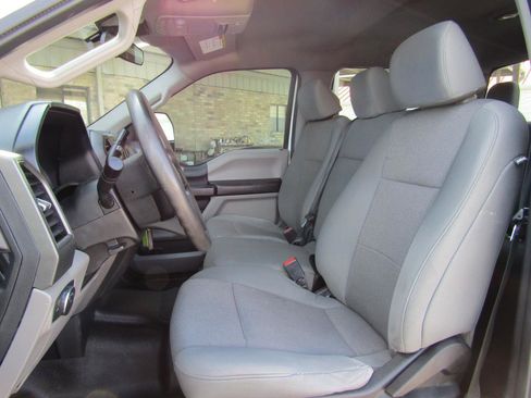 Used 2021 Ford F250 XL w/ STX Appearance Package image 9