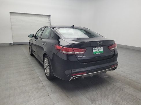 Used 2018 Kia Optima SX w/ Technology Package image 5