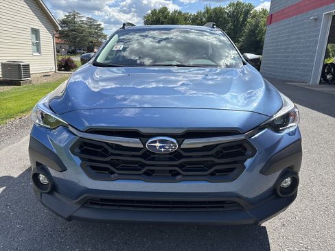 Used 2024 Subaru Crosstrek 2.0i Premium AWD/4WD image 9