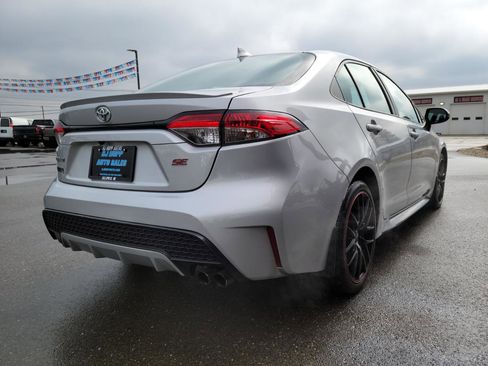 Used 2020 Toyota Corolla SE image 4