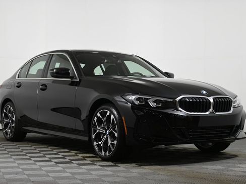 New 2026 BMW 330i xDrive Sedan w/ Convenience Package image 9