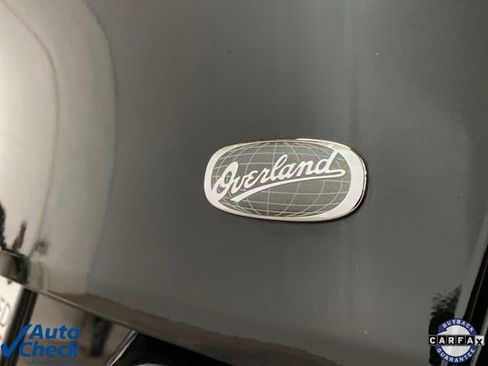 Used 2017 Jeep Cherokee Overland w/ Technology Group image 93