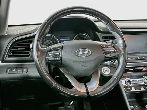Used 2019 Hyundai Elantra Value Edition w/ Cargo Package FWD image 18