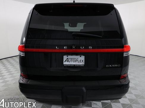 Used 2025 Lexus GX 550 w/ Accessory Package (Z1) image 6