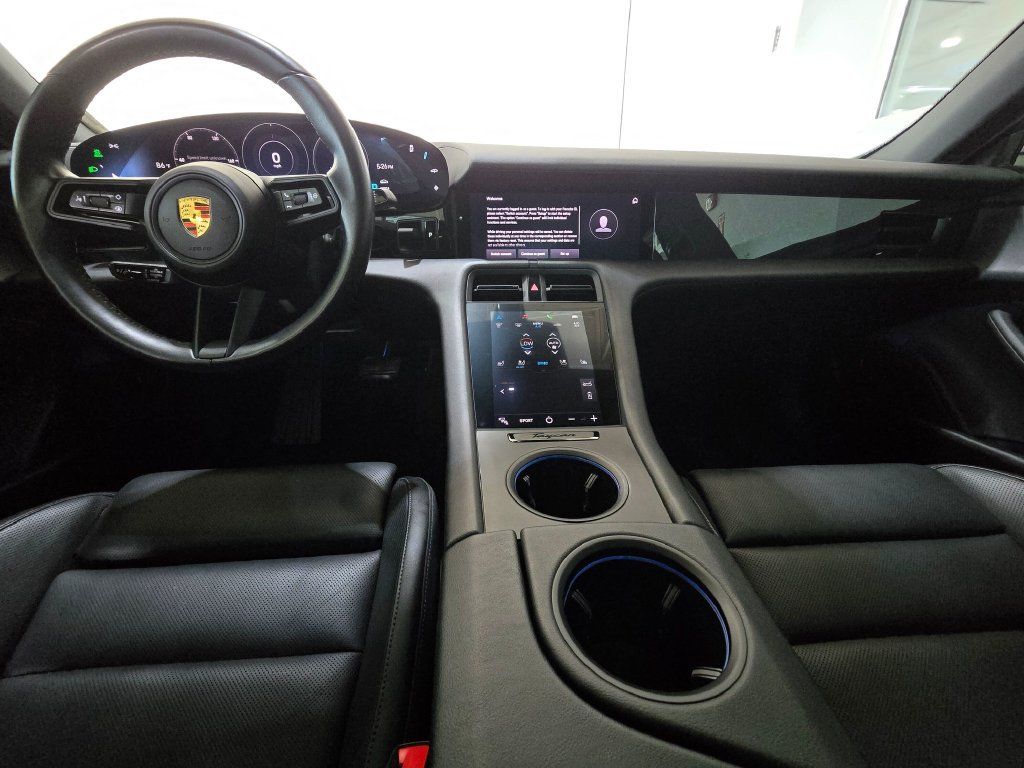 Used 2021 Porsche Taycan 4S w/ Premium Package AWD/4WD image 9