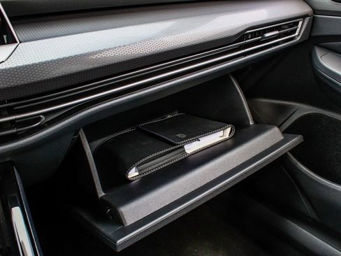 Used 2024 Volkswagen GTI SE image 18