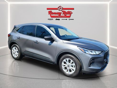 Used 2024 Ford Escape Active w/ Cold Weather Package image 7