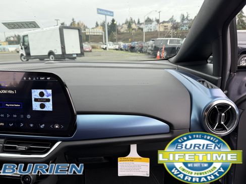 New 2026 Chevrolet Equinox EV LT image 22