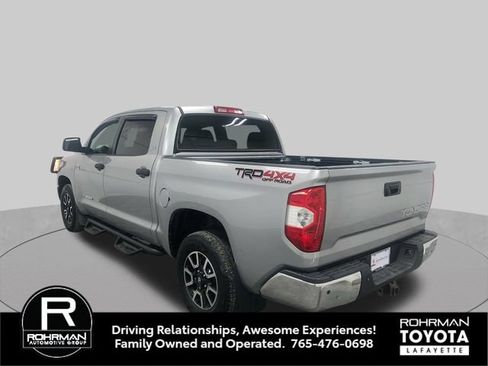 Used 2017 Toyota Tundra SR5 AWD/4WD image 4