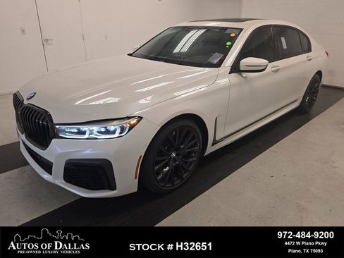 Used 2022 BMW 750i xDrive w/ Executive Package image 1